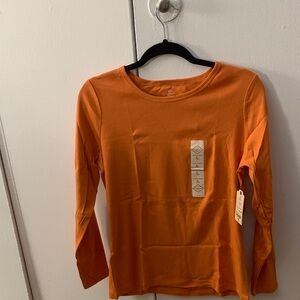 Women’s long sleeve Tee